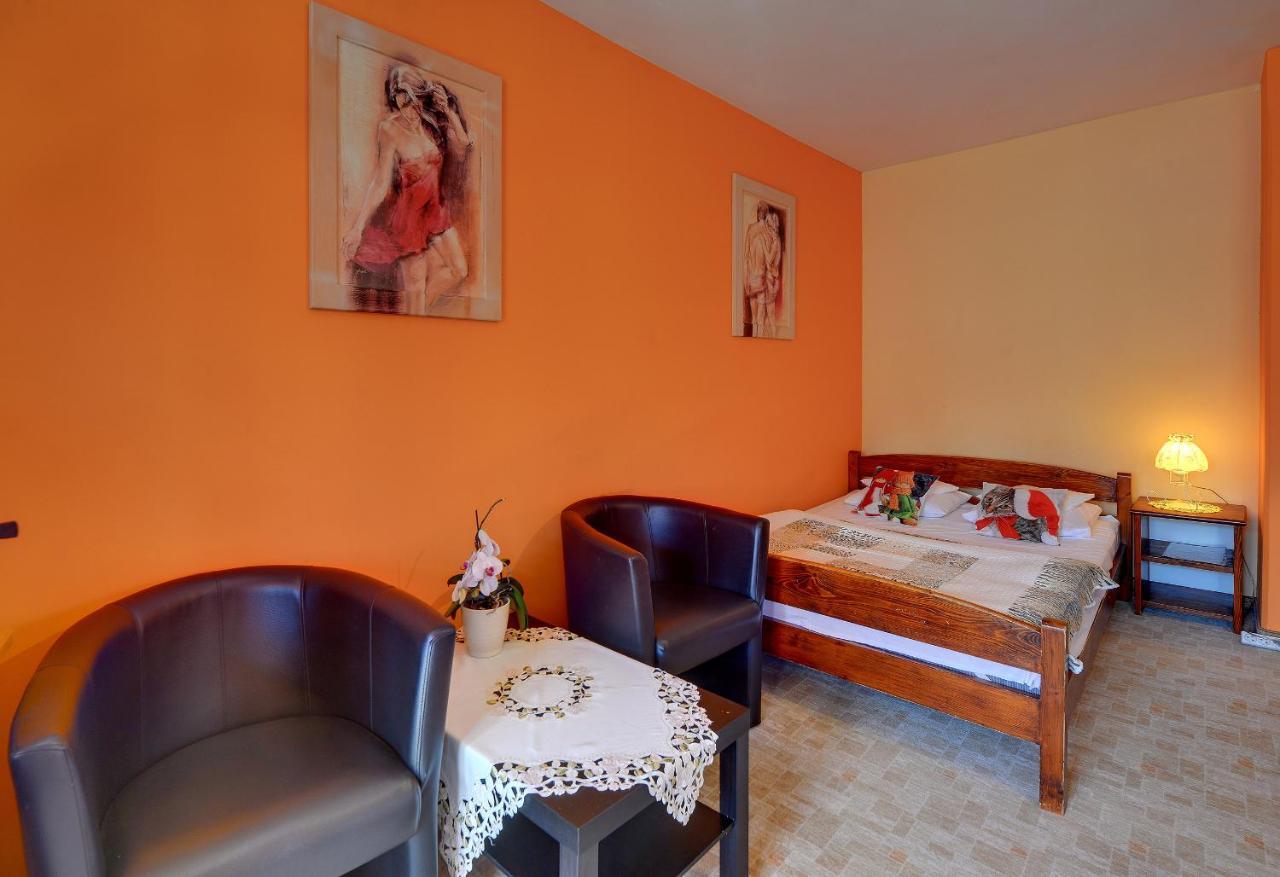 Apartamenty I Pokoje Karpacz - Centrum Karpacza, Parking W Cenie! Extérieur photo