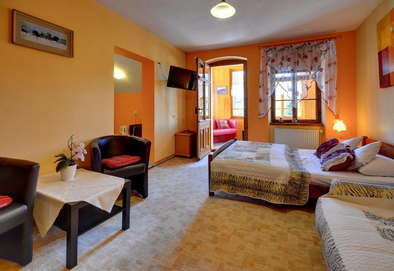 Apartamenty I Pokoje Karpacz - Centrum Karpacza, Parking W Cenie! Extérieur photo
