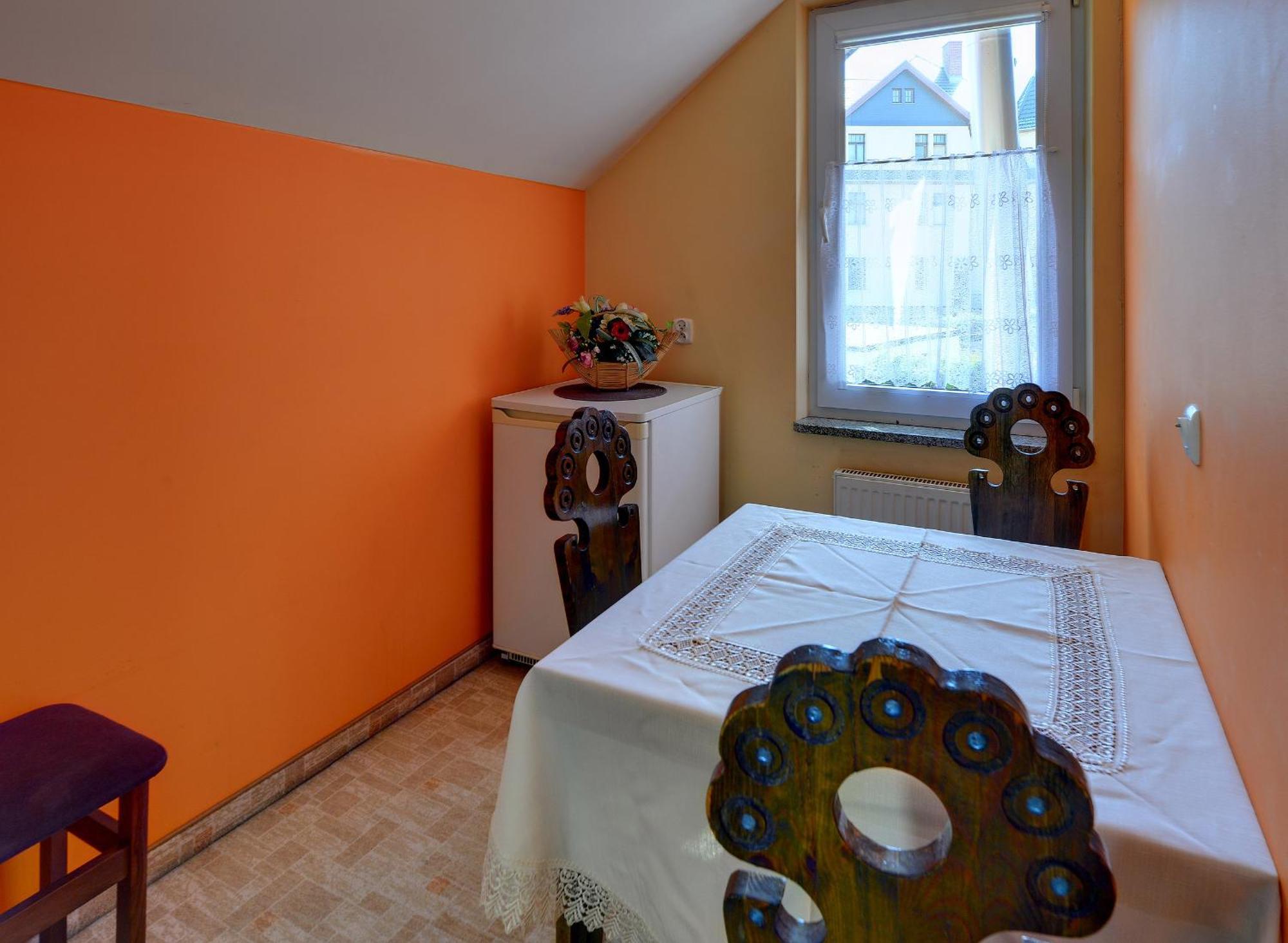 Apartamenty I Pokoje Karpacz - Centrum Karpacza, Parking W Cenie! Chambre photo