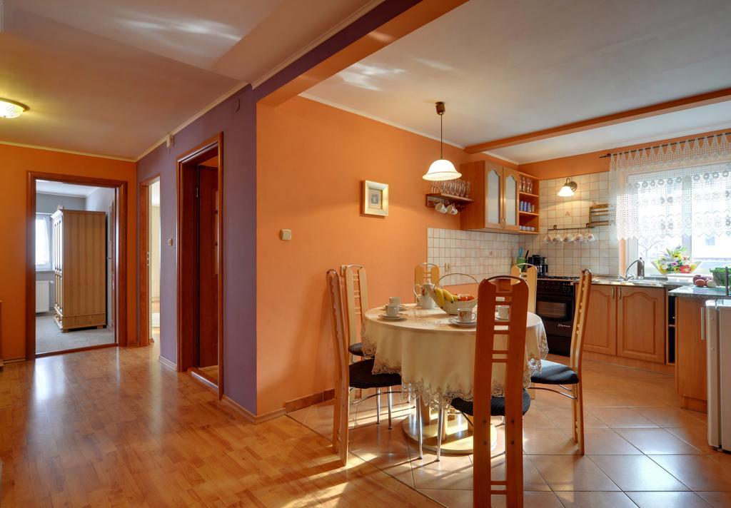 Apartamenty I Pokoje Karpacz - Centrum Karpacza, Parking W Cenie! Extérieur photo
